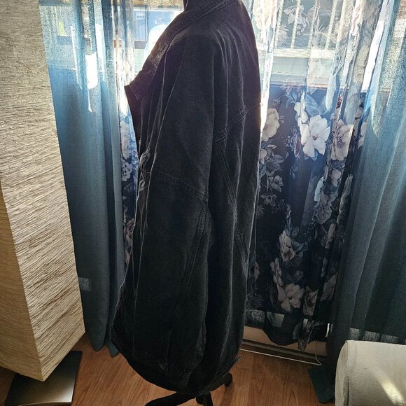 Yours | Plus Size -  Black Oversized Denim Jacket - NWT - Picture 6 of 16